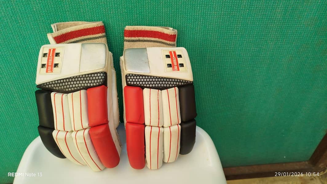 Bating Gloves 0