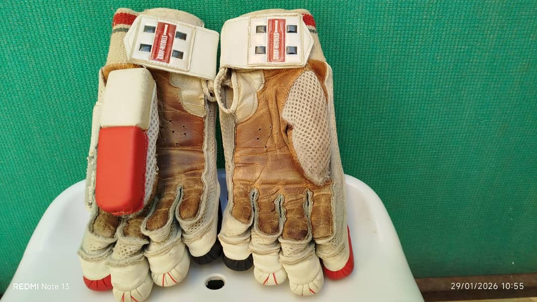 Bating Gloves 3