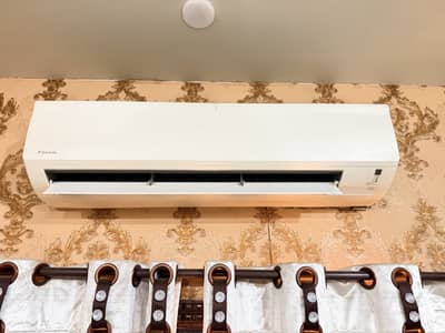 Daikin AC 1.5 Ton