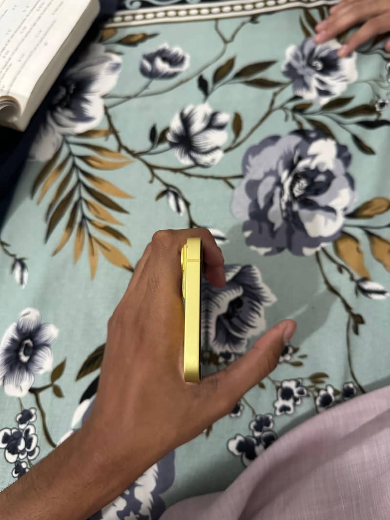 Apple iPhone 14 plus 2