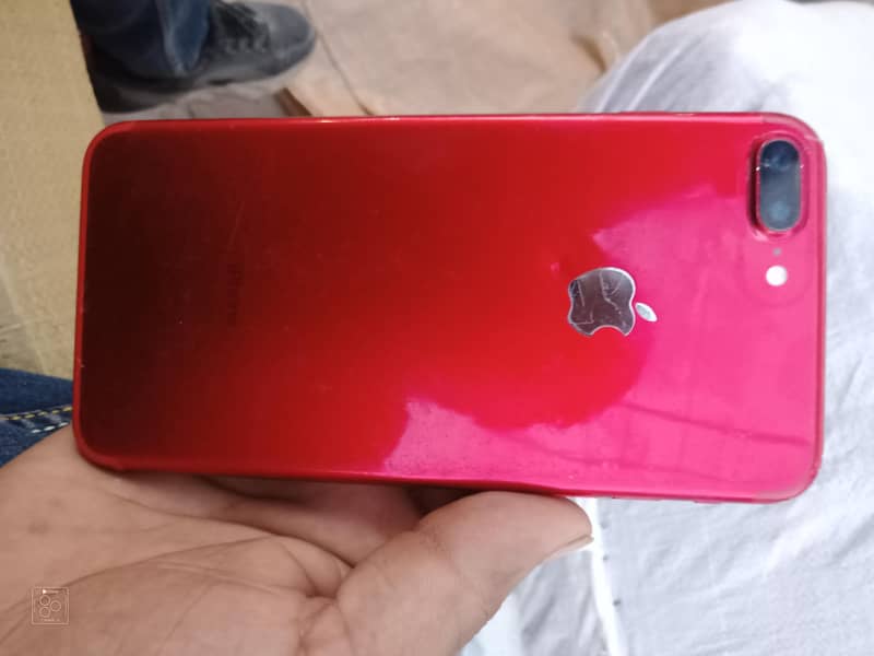 Apple iPhone 7 Plus 0