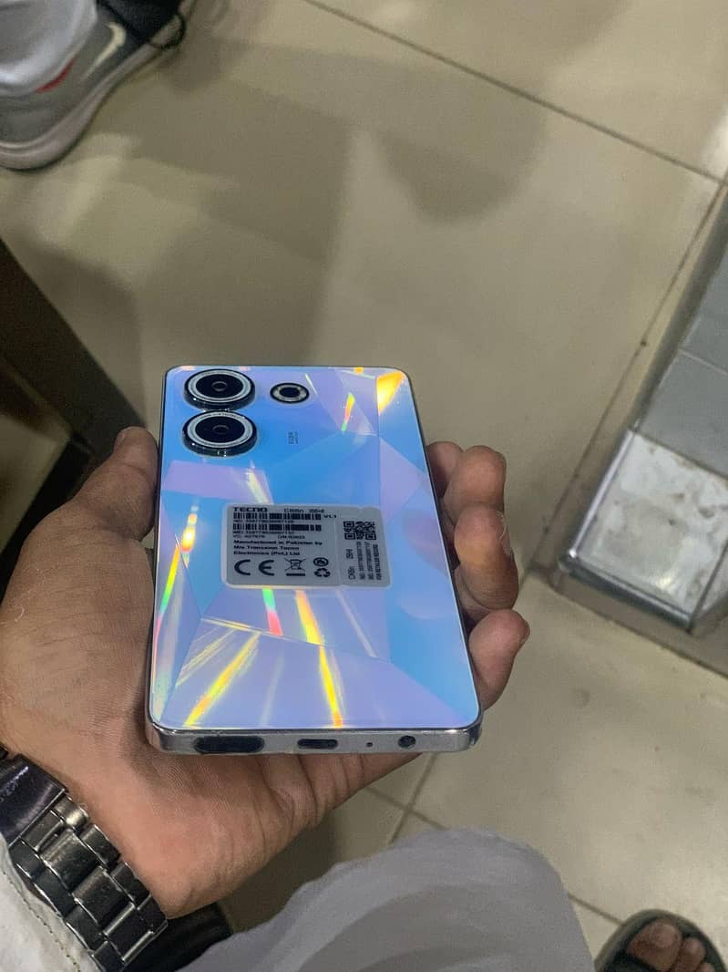 Tecno CAMON 20 1