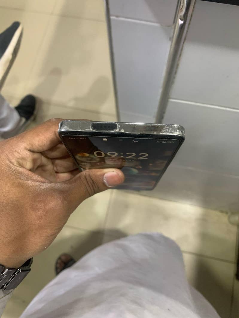 Tecno CAMON 20 2