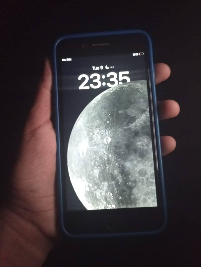 Apple iPhone 8 Plus 2