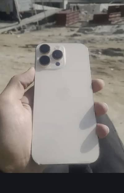 Apple iPhone 16 Pro Max