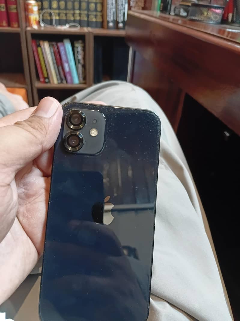 Apple iPhone 12 5