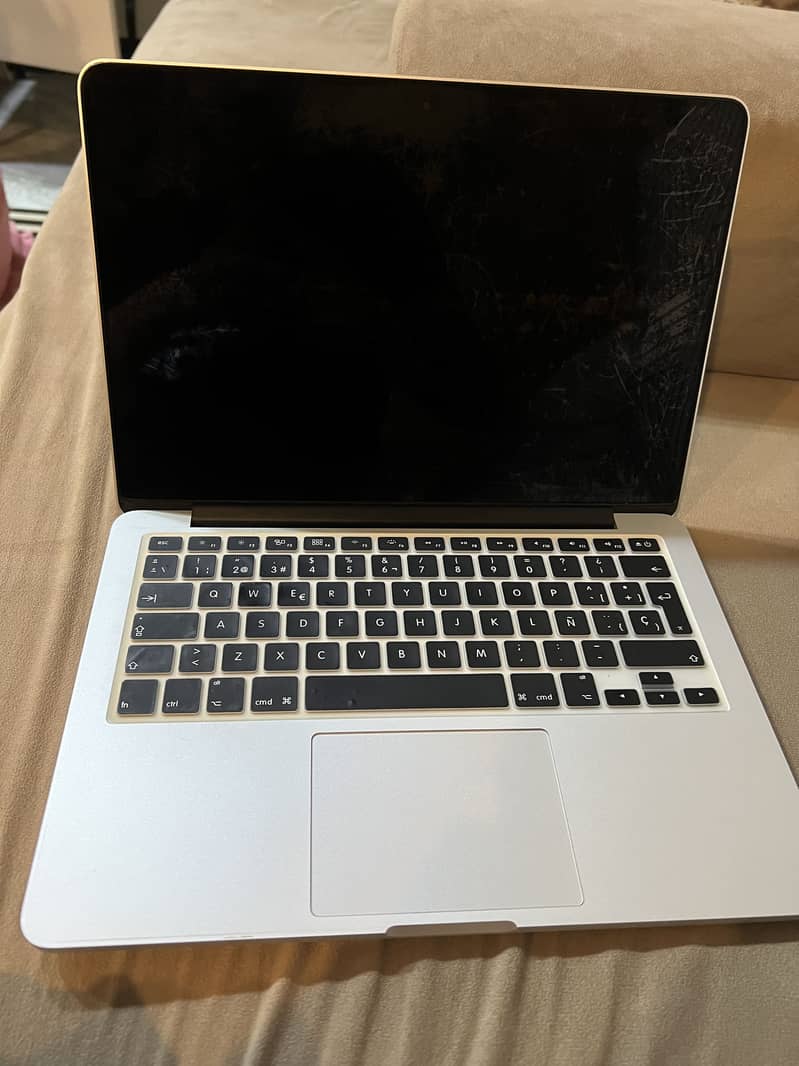 MacBook Pro A1502 - Fully Working, No Issues 3