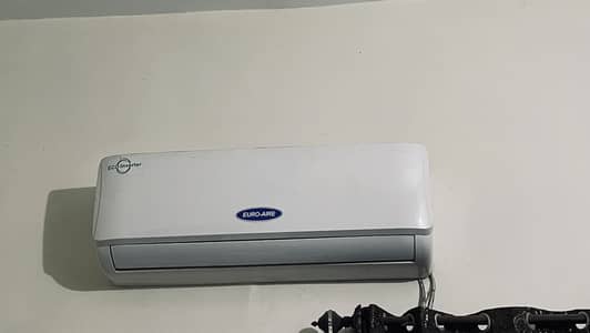 Used AC Air Conditioner 1.5 for sale in good condition Euro aire Ac