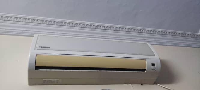 Used Toshiba 1.5 Ton AC for Sale