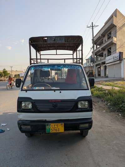 Suzuki ravi 2010