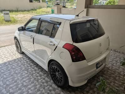 Suzuki Swift 2012