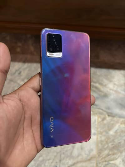 Vivo V20