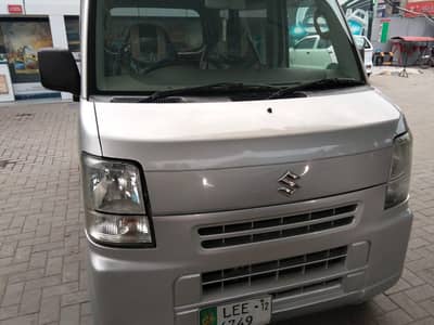 Suzuki Every 2012