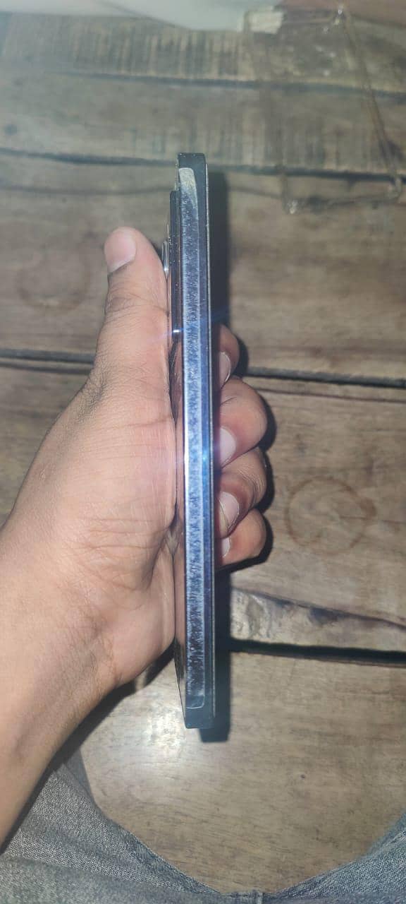 Infinix Note 40 4