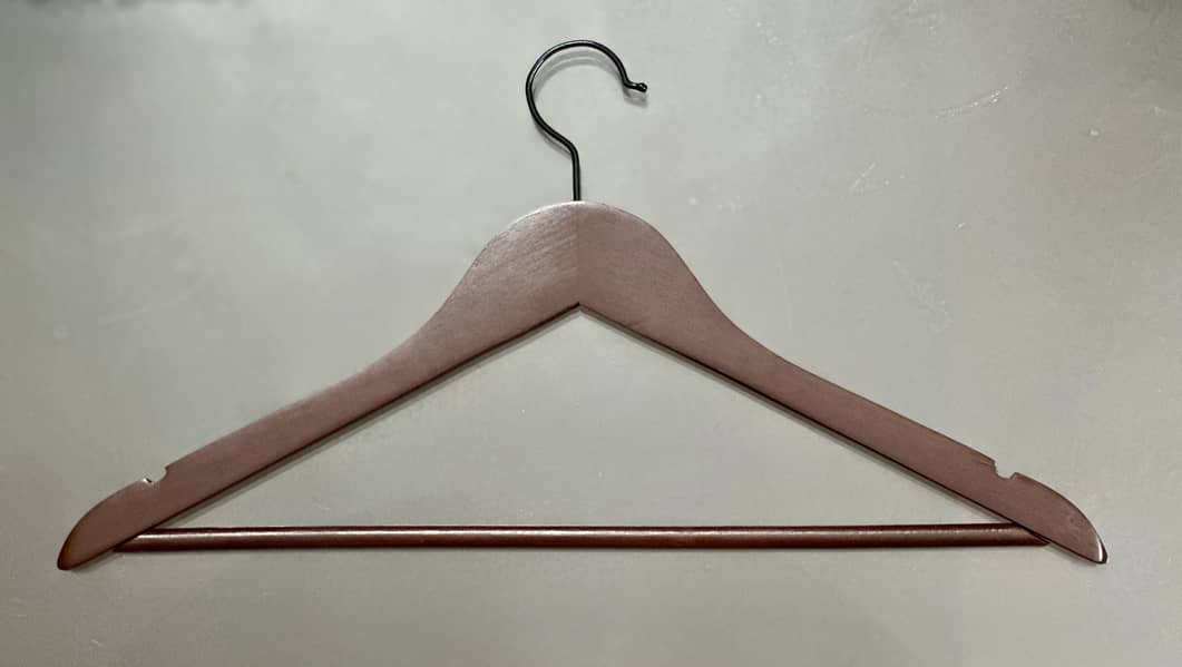 Hangers 16