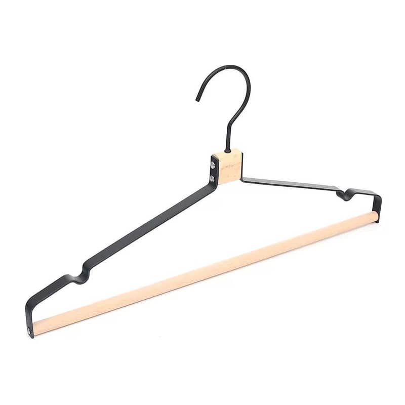 Hangers 17
