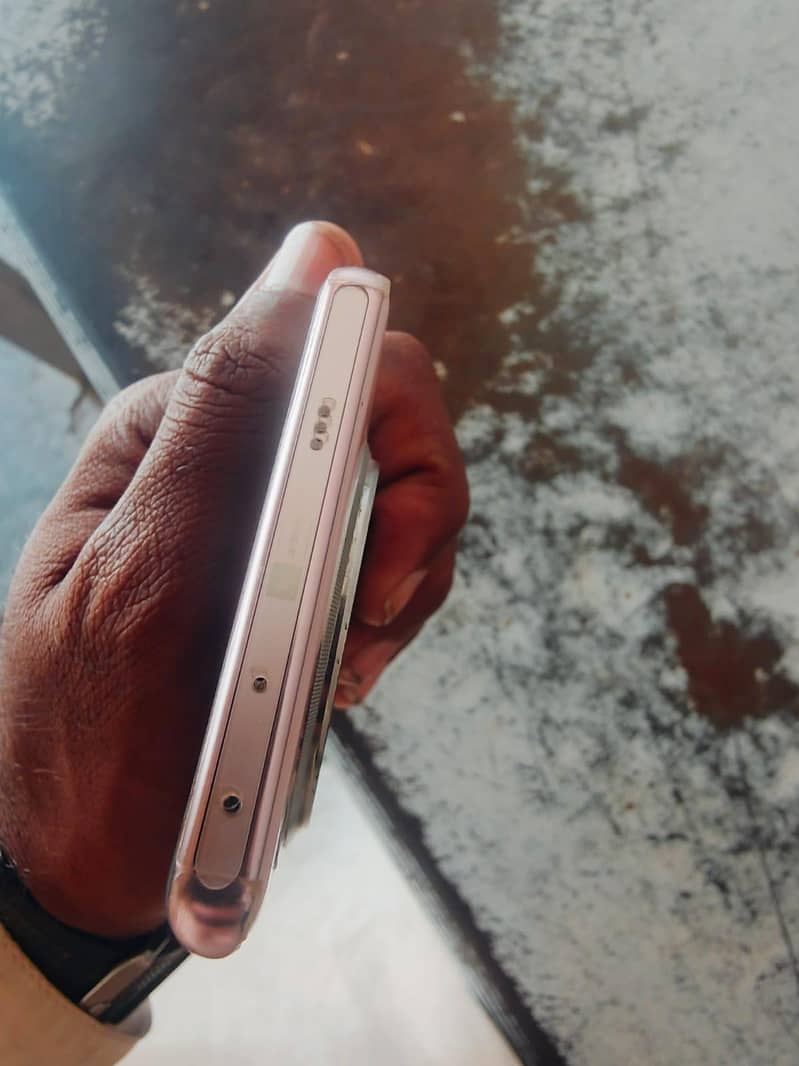 Infinix Zero 40 3