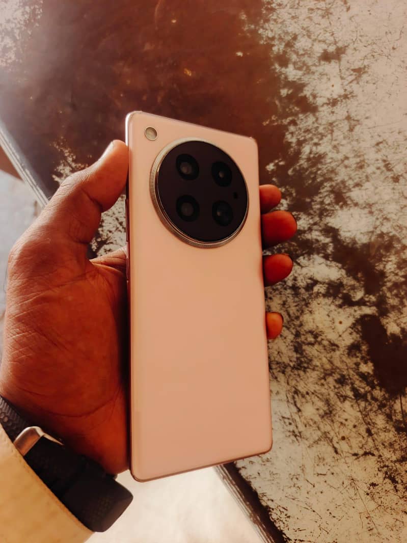 Infinix Zero 40 7