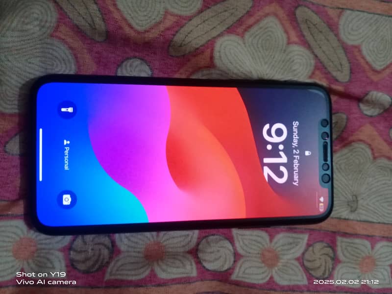 iPhone XS 0