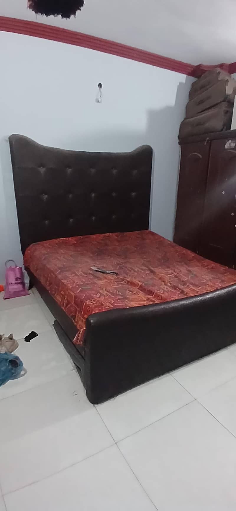 king size bed 1