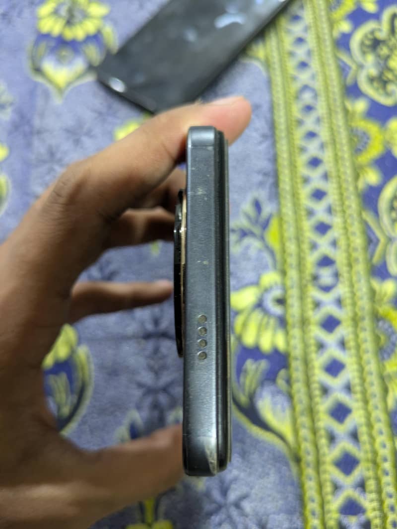 Itel S24 1