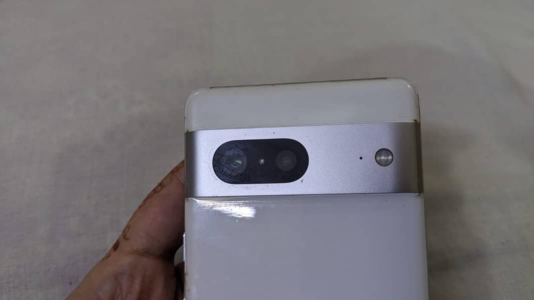 Google Pixel 7 3