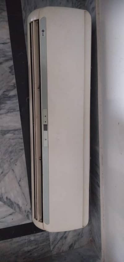 LG split AC