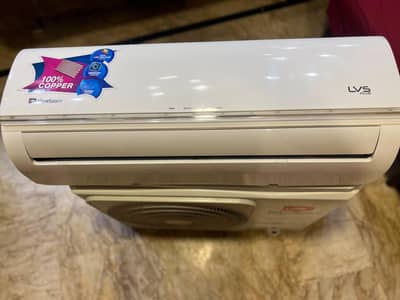 Dawlance 1 ton Geniune Condition brand new