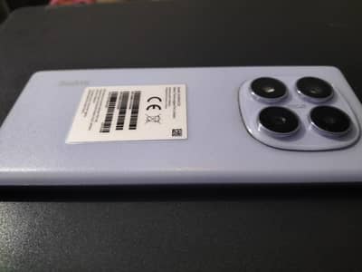 Xiaomi Redmi Note 14 Pro.  10/10