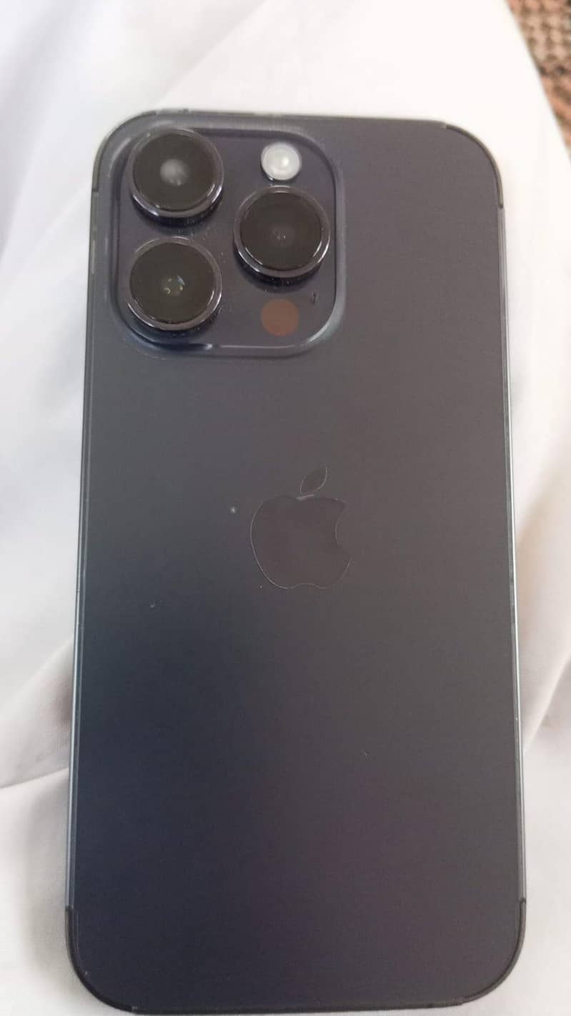Apple iPhone 14pro 4