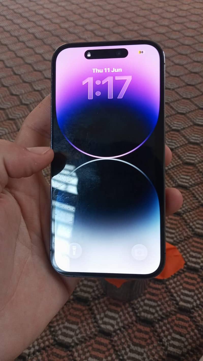 Apple iPhone 14pro 8