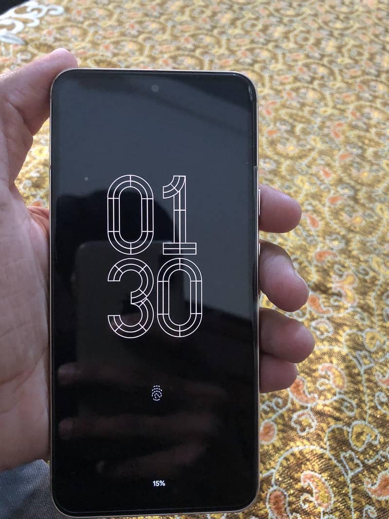 Google Pixel 8 3