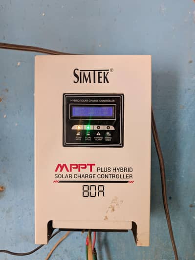SIMTEK HYBRID MPPT 80A