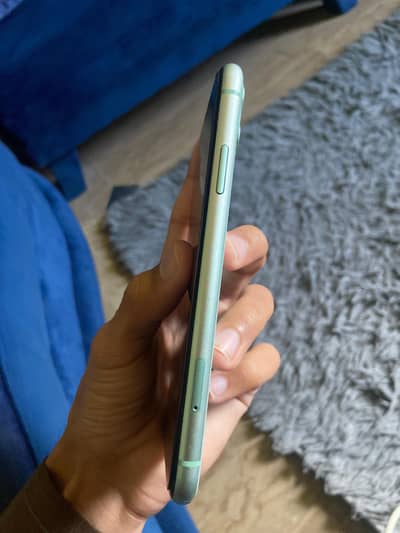 Apple iPhone 11