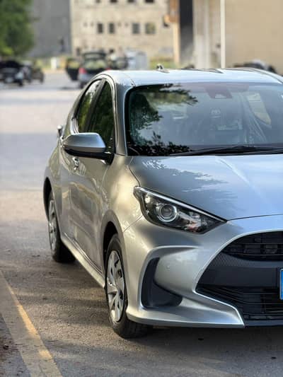 Toyota Yaris 2022 import 25