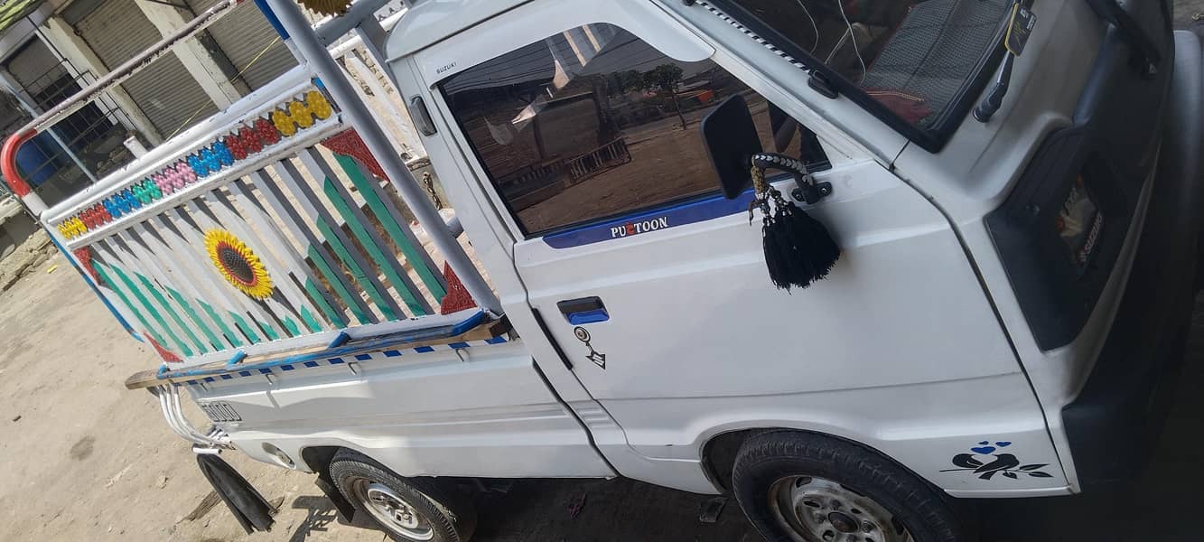 2011 model good condition 2