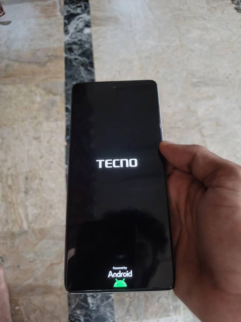 Tecno camon 30 2