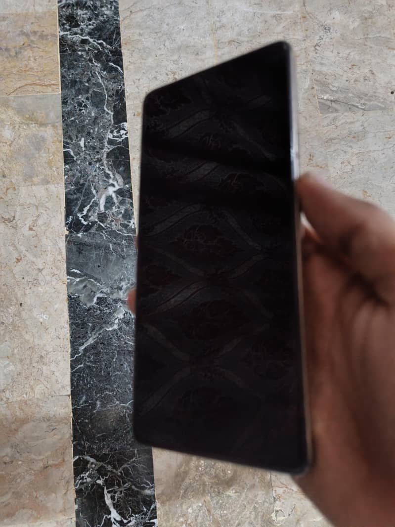 Tecno camon 30 6