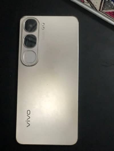 Vivo Y200