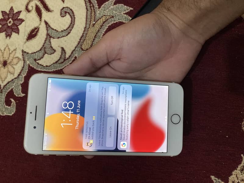 Apple iPhone 7 Plus 2