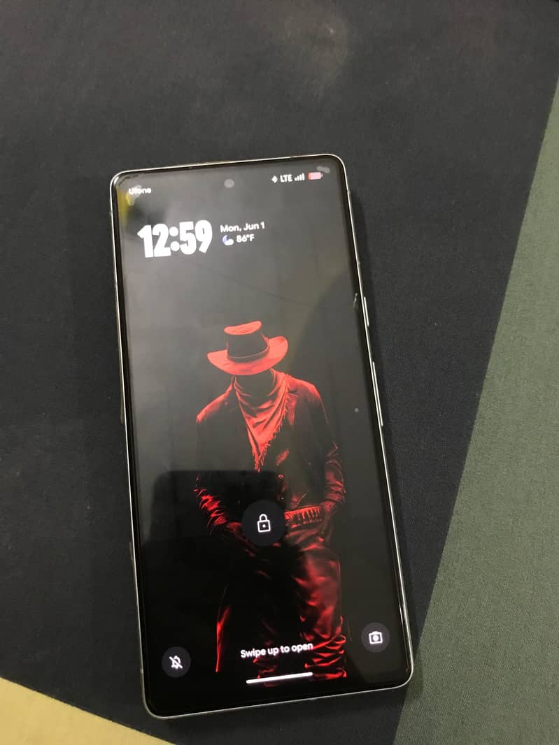 Google Pixel 7 4