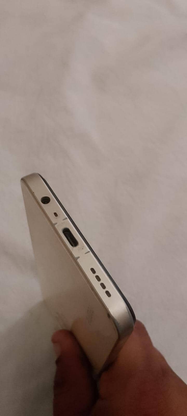 Realme C61 4