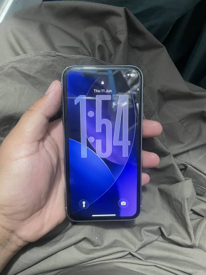 Apple iPhone 11 1