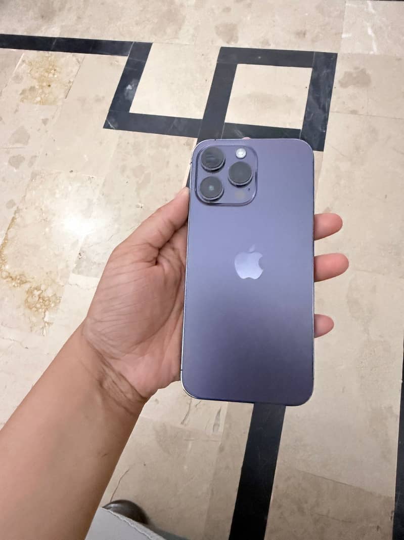 iPhone 14 Pro Max 6