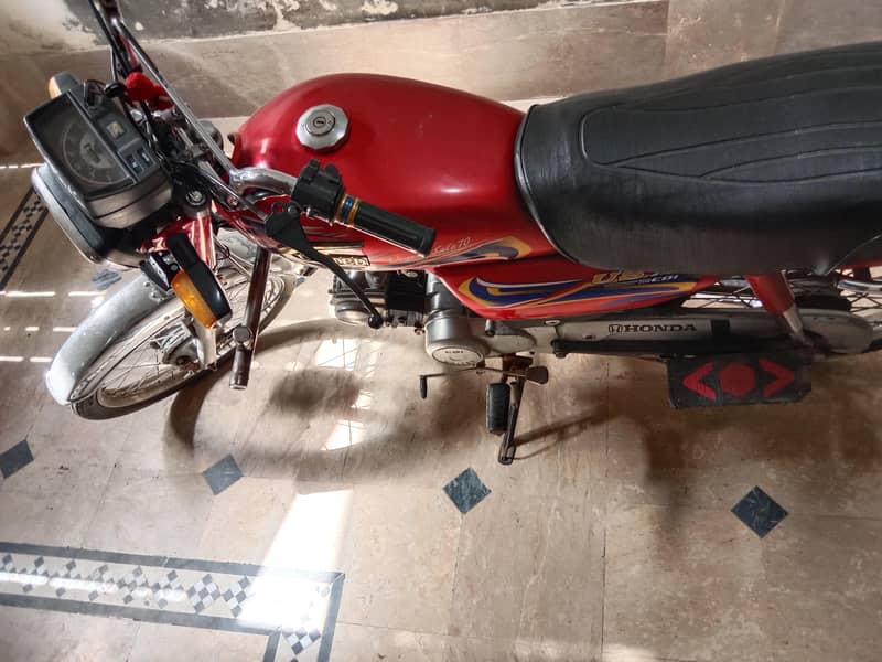 motorcycle 0
