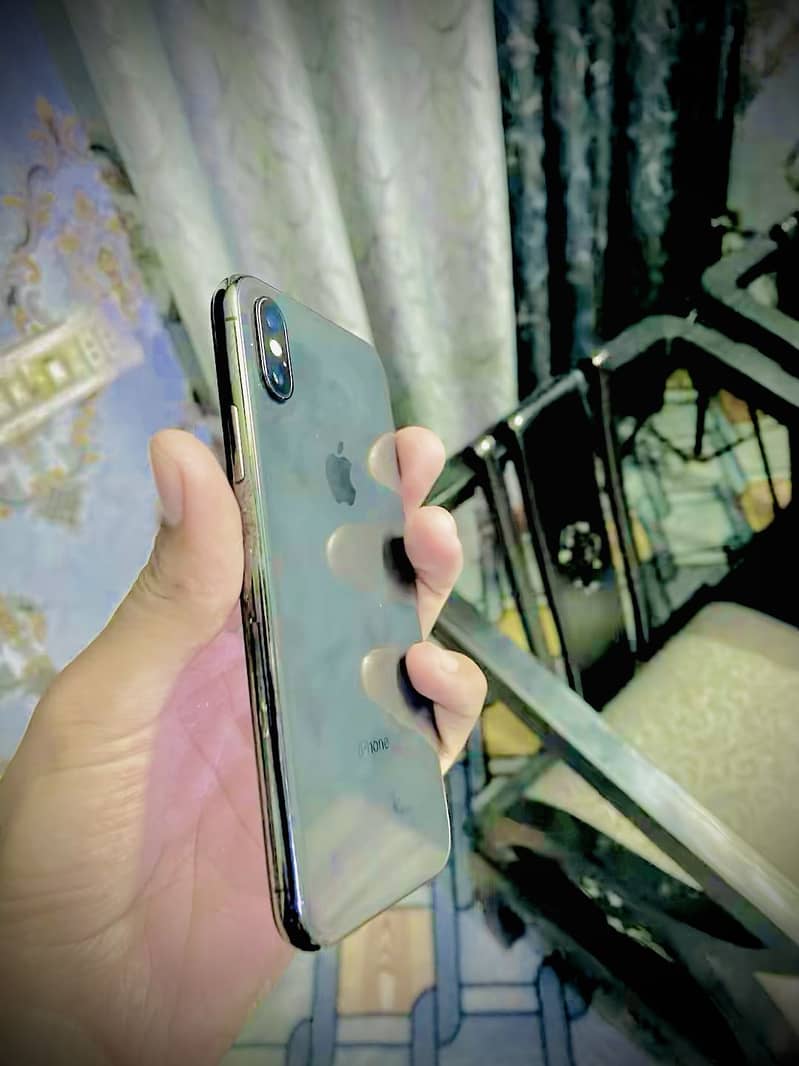 Apple iPhone X 1