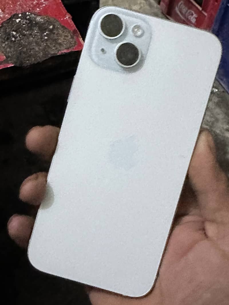 Apple iPhone 15 plus 3
