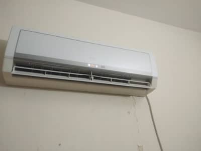 Gree 1 Ton  inverter for sale Model G-10