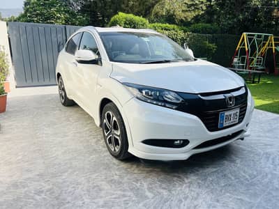 Honda Vezel 2015 Z Package Like New