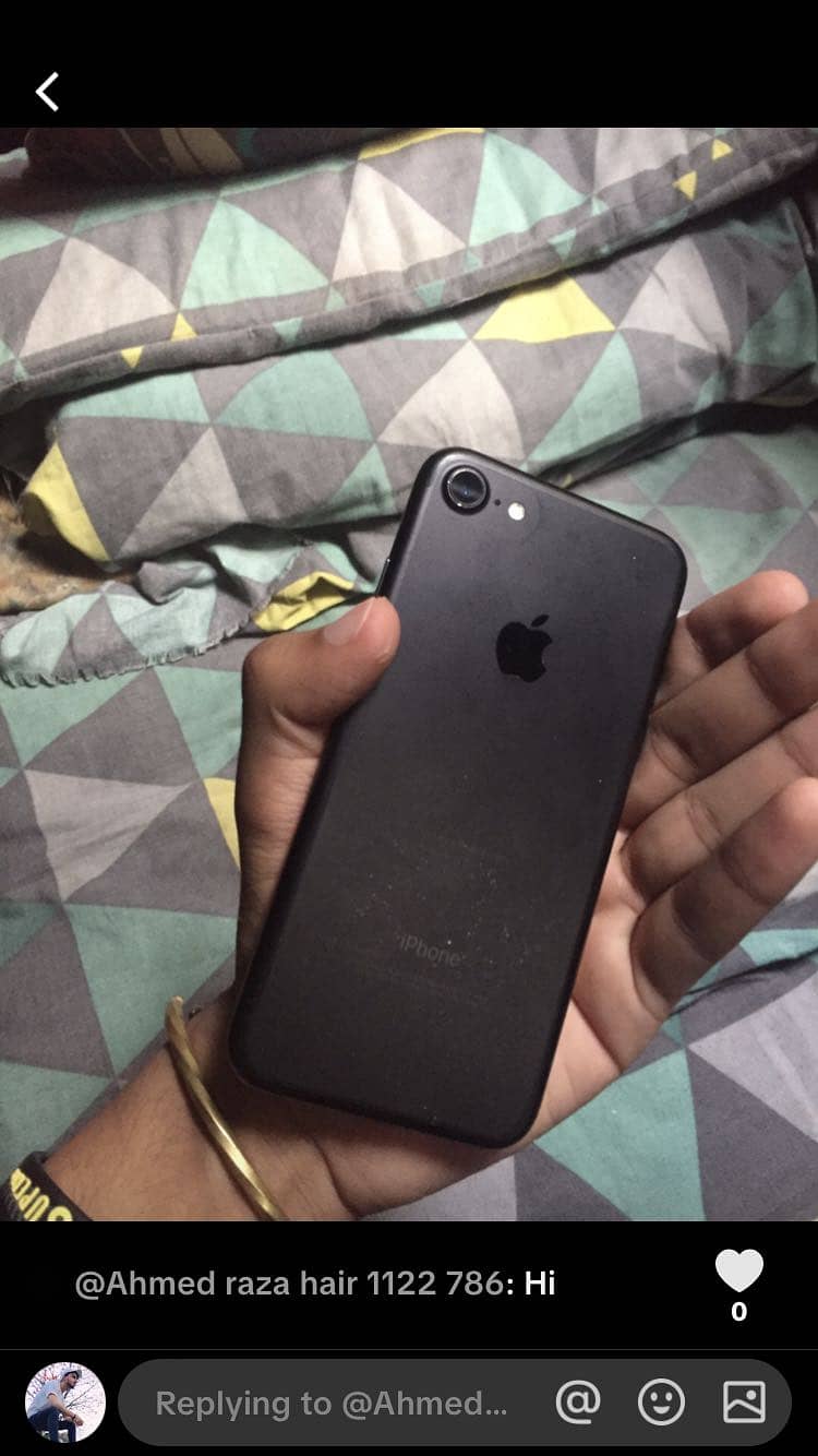 Apple iPhone 7 0